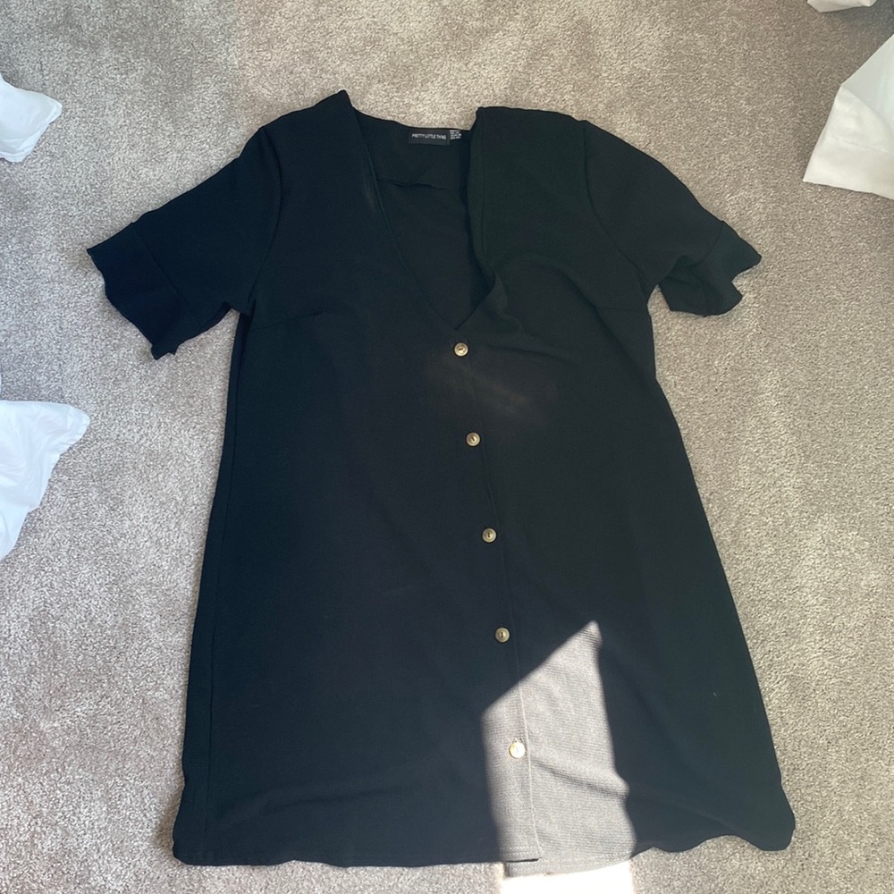 PRETTY LITTLE THING sundress with buttons